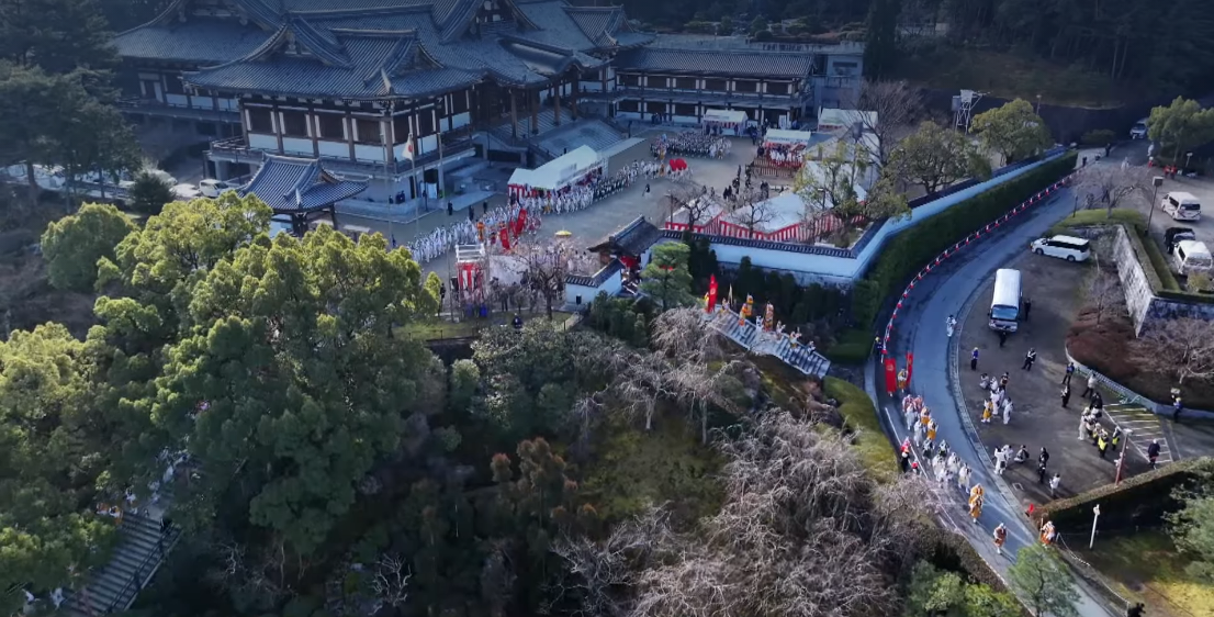 夢殿観音まつり 令和6年4月28日開催 護摩法要もあります。真言を唱誦。